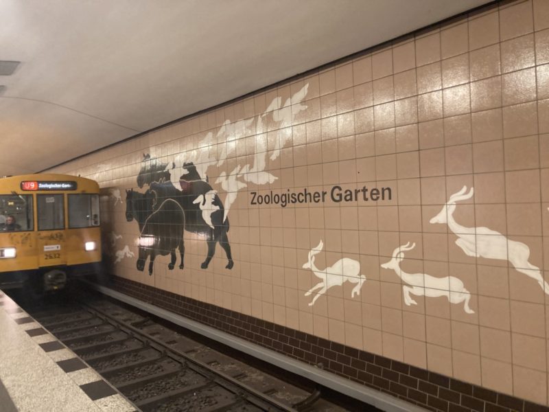 Berlin Bahnhof Zoo Metro line